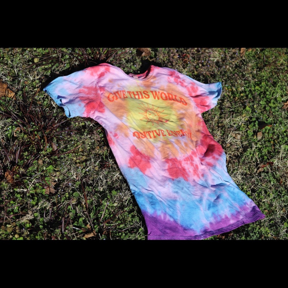 Positive vibes ☮️ Tee